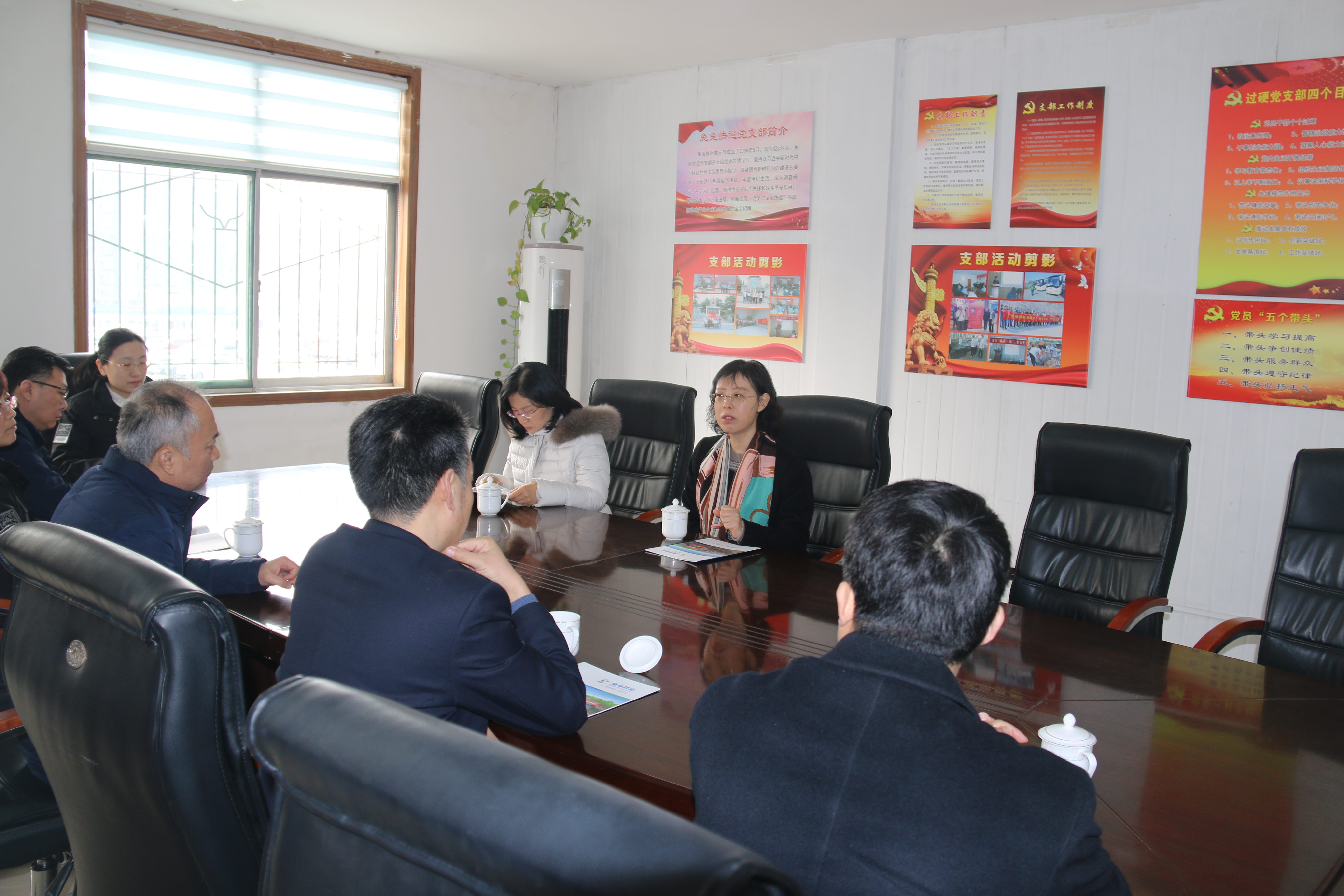 10b2bd10b43c34eece1cee93e8e8205a.png 10b2bd10b43c34eece1cee93e8e8205a.png