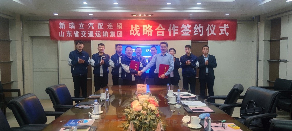 89e0491ba33dfadcfca5e672f3d51b03.jpg 89e0491ba33dfadcfca5e672f3d51b03.jpg