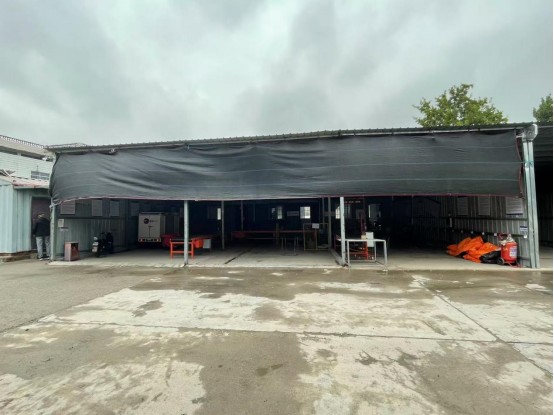 20f1e15d8528895b89dec24cb3dc6552.jpg 6.工業(yè)南路329號院內(nèi)物流園東側(cè)公開招租公告-1.jpg