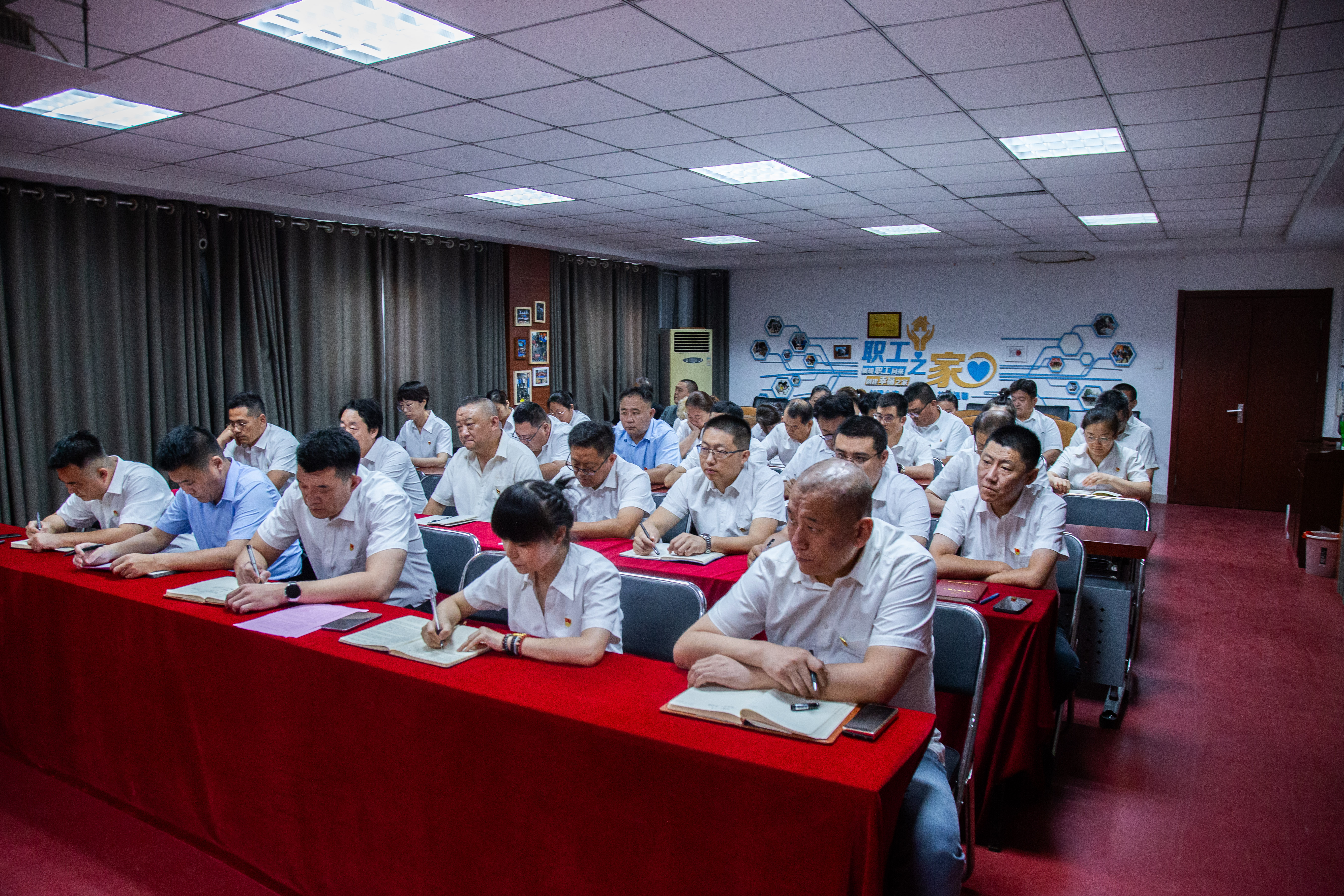 5f09d153e76f53dd03c75fdc42a20348.jpg 5f09d153e76f53dd03c75fdc42a20348.jpg